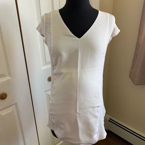 Like NEW MATERNITY top - size xsmall